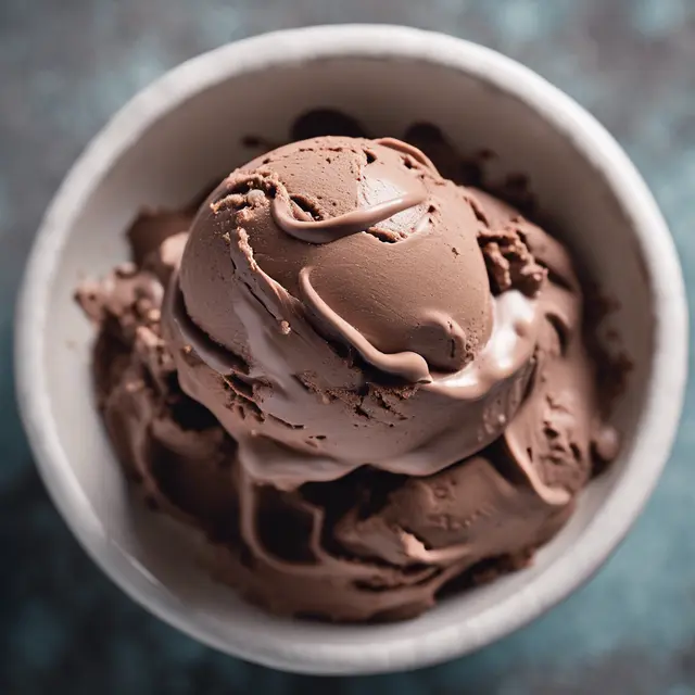 Foto de Chocolate Ice Cream with Cacao Whipped Cream