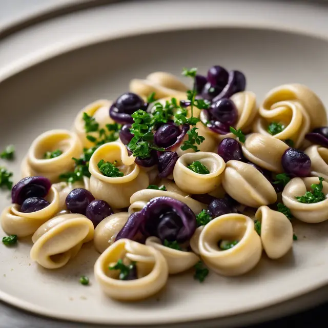 Foto de Orecchiette with Chive and Black Currant